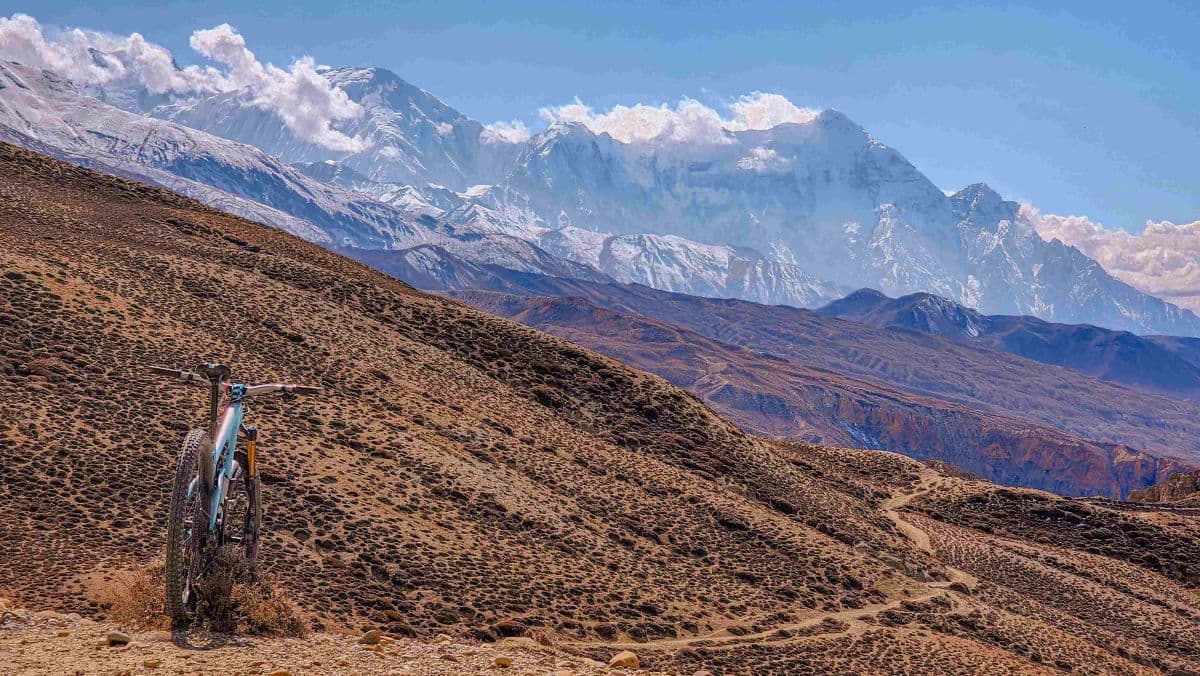 best annapurna circuit mountain biking in nepal