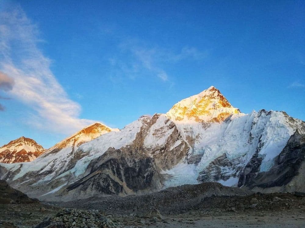 top 10 reasons to go on an everest base camp trek