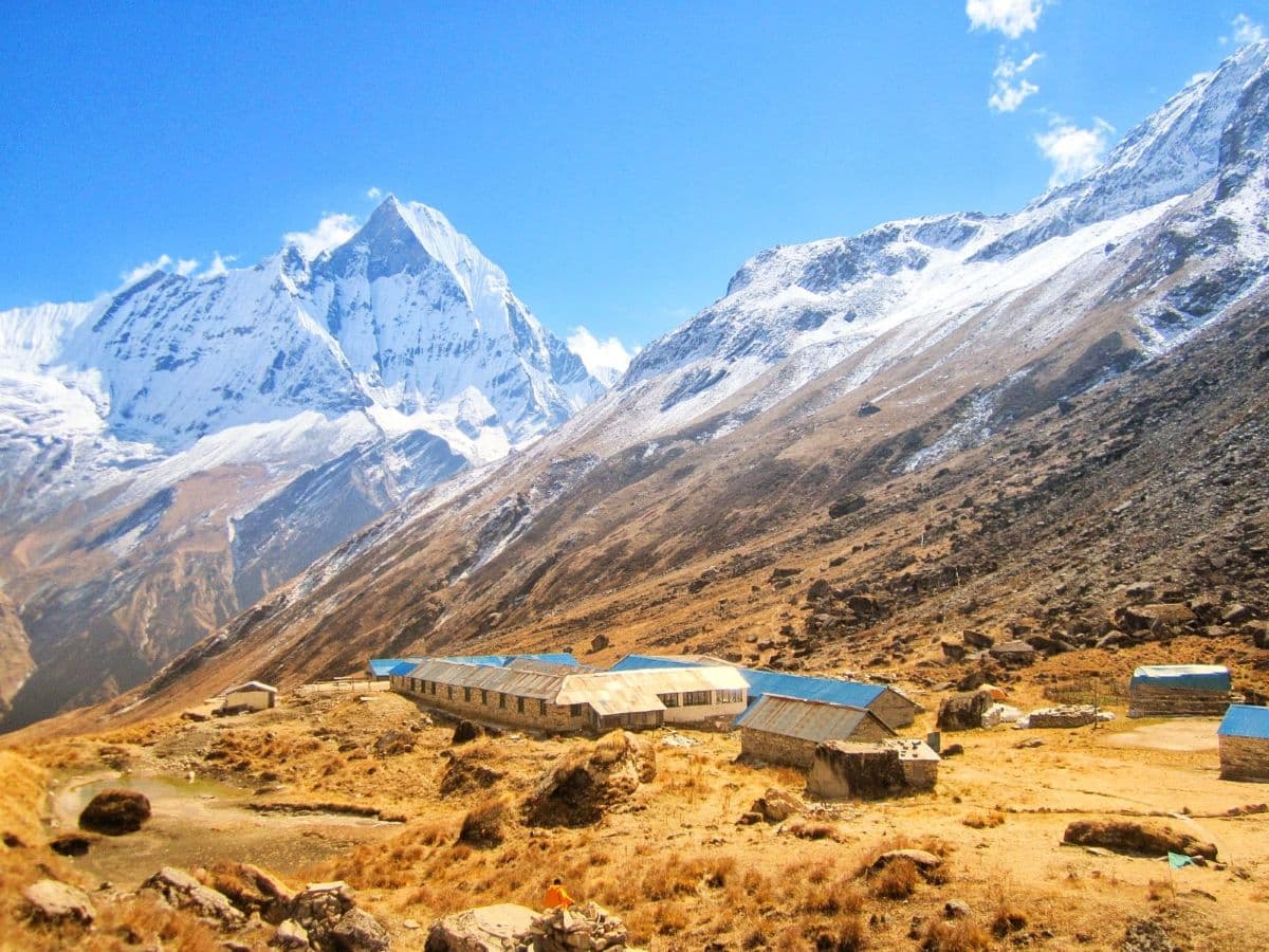 choose the best trekking company for annapurna base camp trek