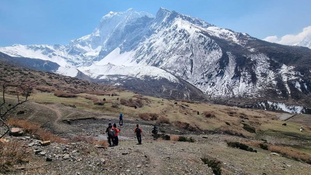 How to Avoid Altitude Sickness on High Altitude Treks